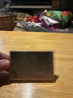 Mary Kay Rose Gold Oil-Blotting Tissues Pack